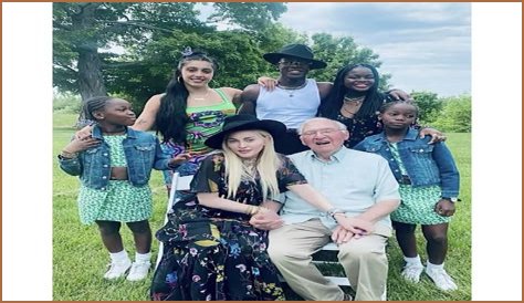 Madonna Shares Rare Family Photo With All 6 Kids on Thanksgiving